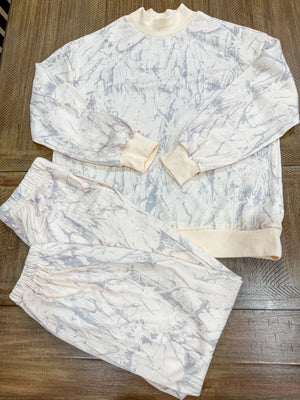 Camo Mock Neck Sweatshirt & Jogger Set